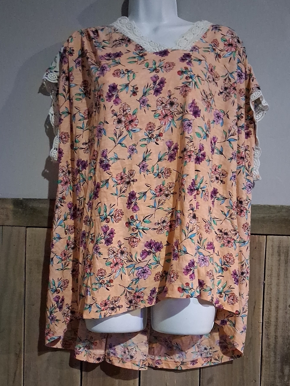 For The Republic Peach Floral Lace-Trim Tunic